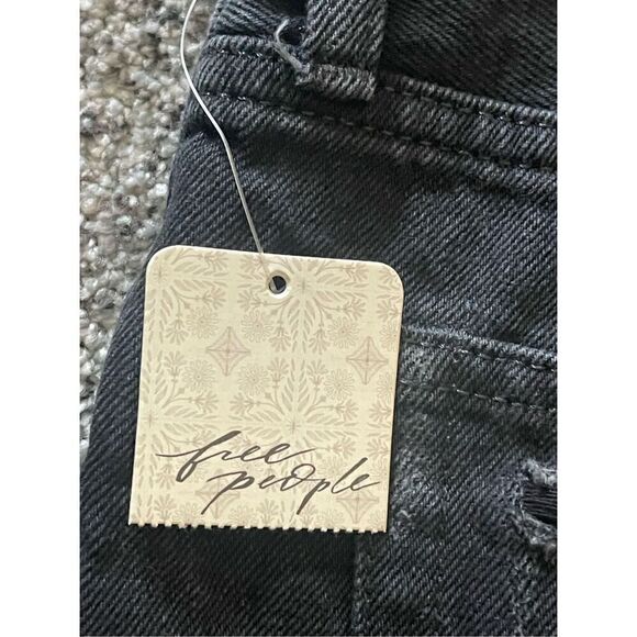 ❤️We The Free Denim Shorts Sz28 - Picture 5 of 6